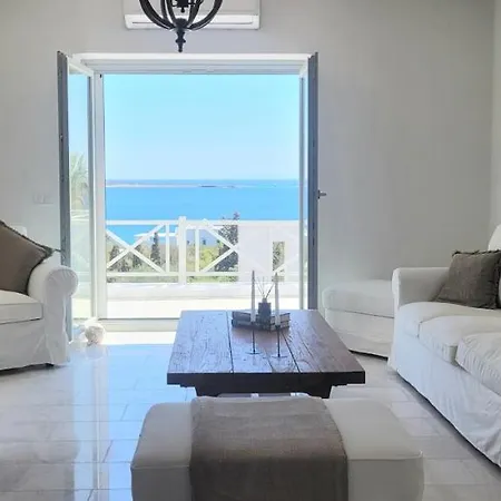 Celine Villa